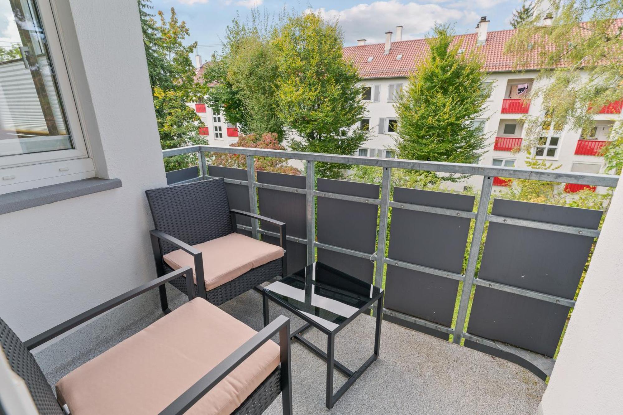Appartamento Westside Flat - 5Min To Downtown Ludwigsburg Esterno foto
